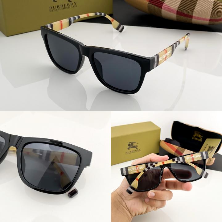 Burberry-yellow black