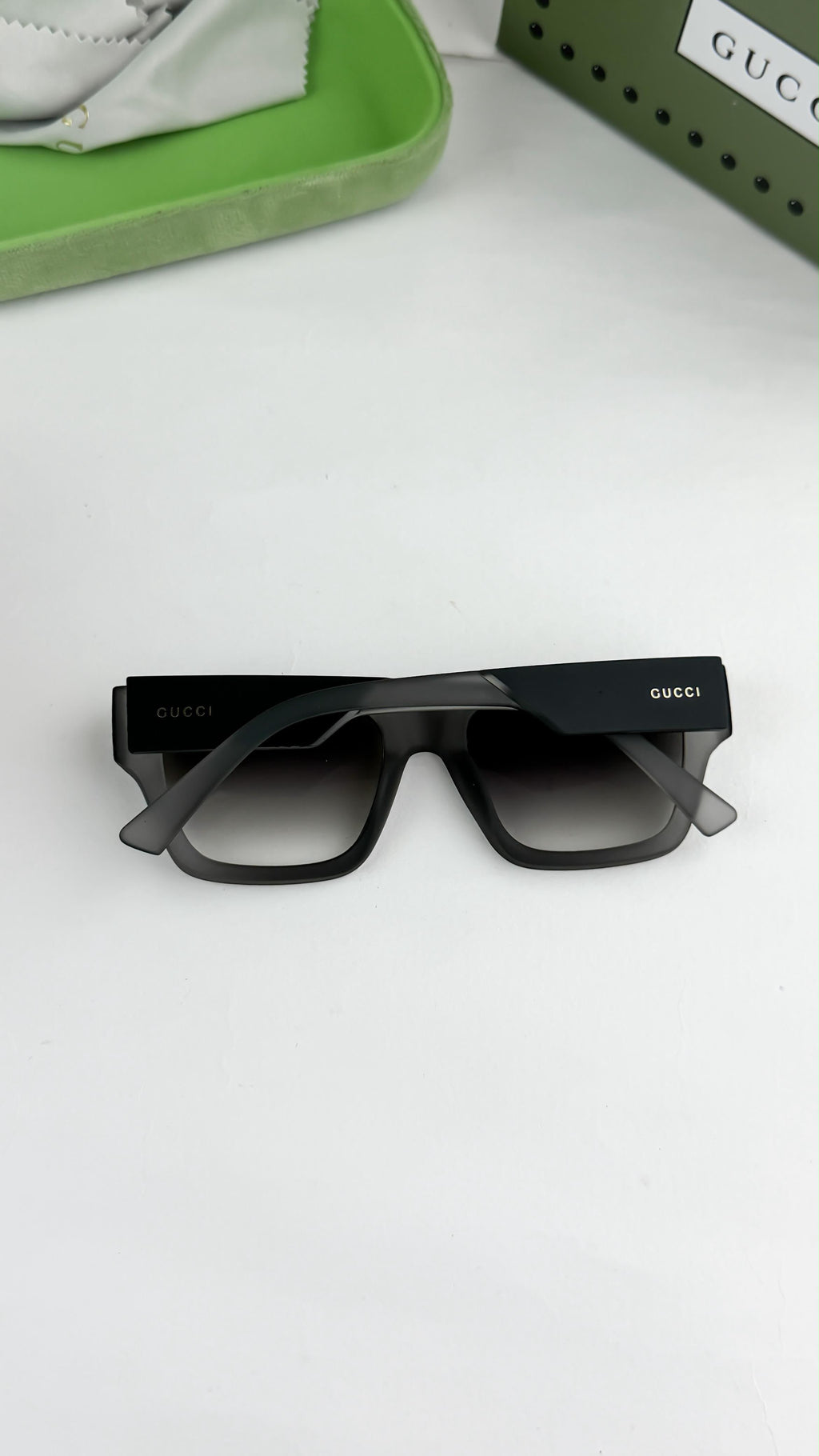 *GUCCI GREY BLACK 1668*🔥😍🔥