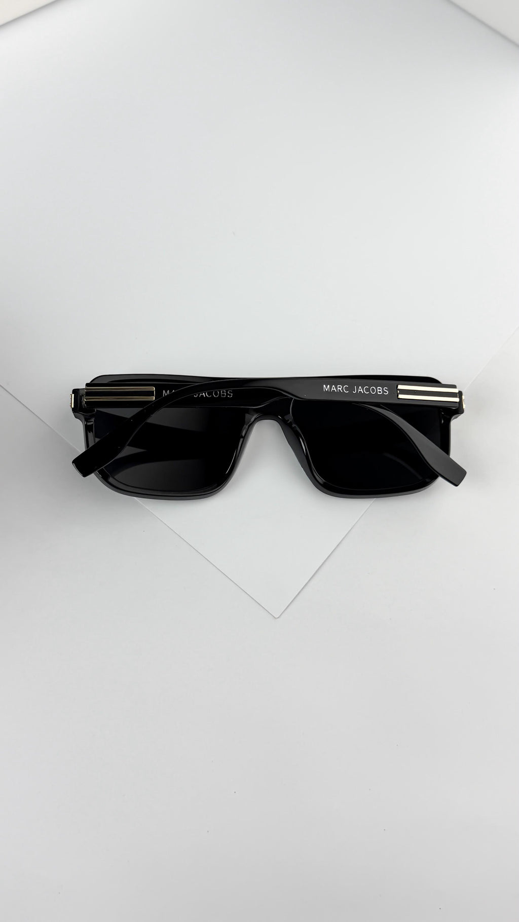 *MARC JACOBS BLACK 1018🔥🔥🔥*