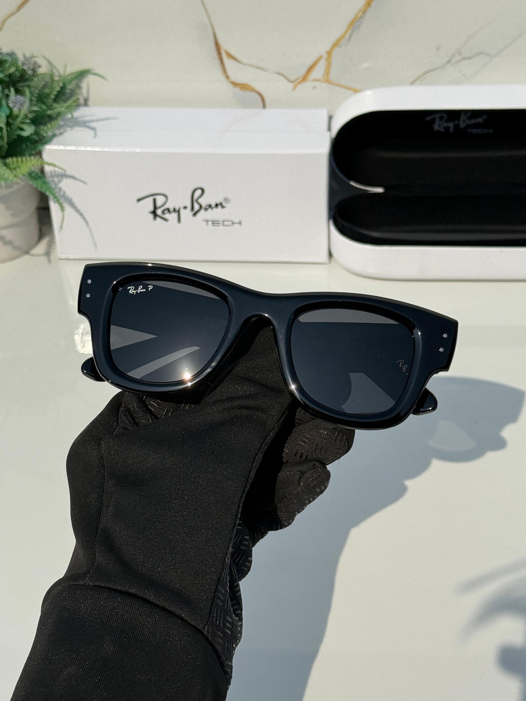 *Rayban 4940 Shiny Black Puffer Diamond Edition* 🚨🔥