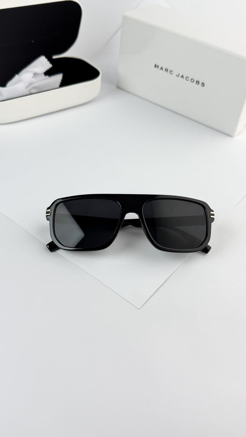 *MARC JACOBS BLACK 1018🔥🔥🔥*