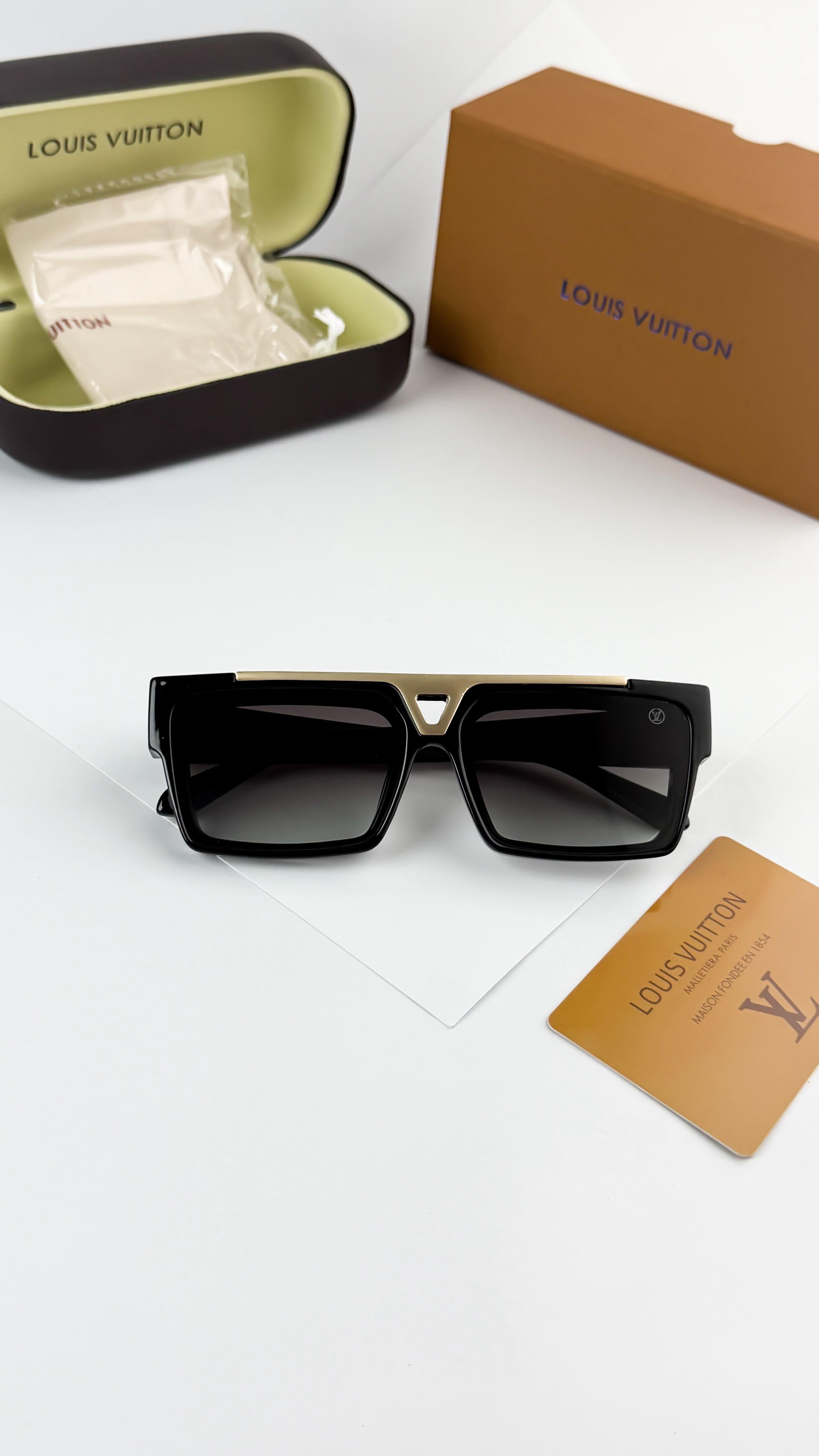 *LOUIS VUITTON BLACK SHADED 1984🔥🔥🔥*