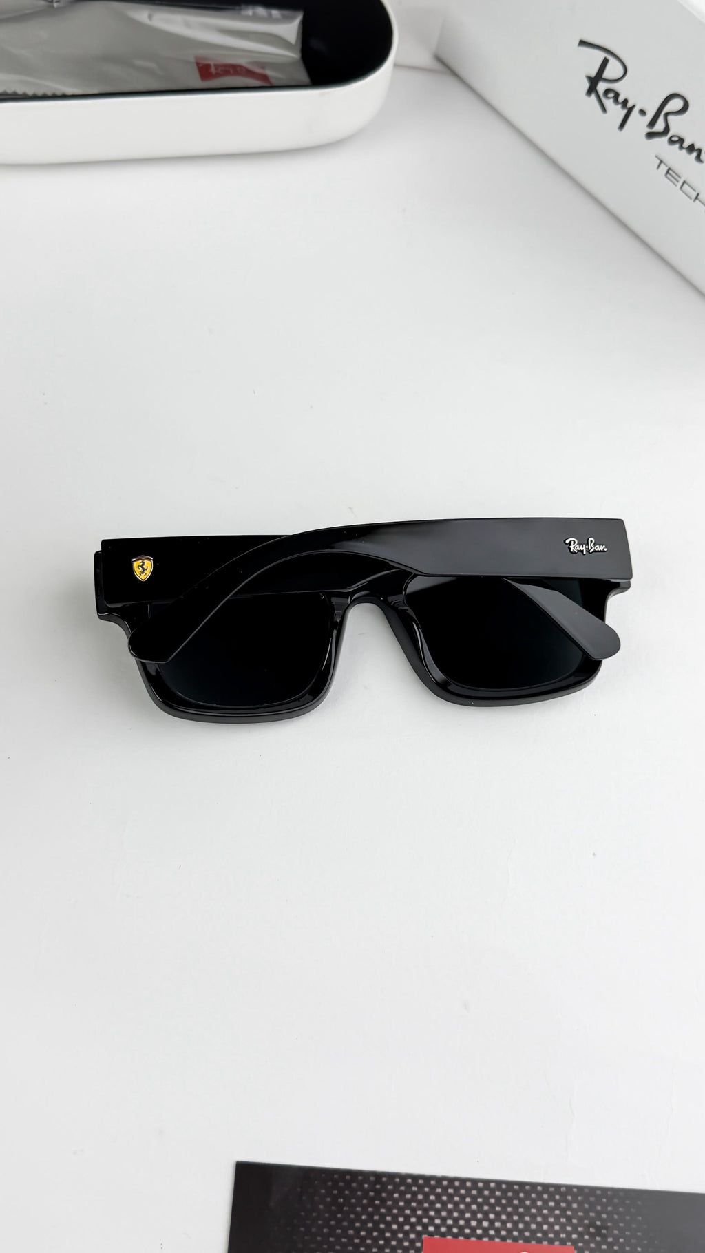 *RAYBAN BLACK FERRARI 4415🔥🔥🔥*