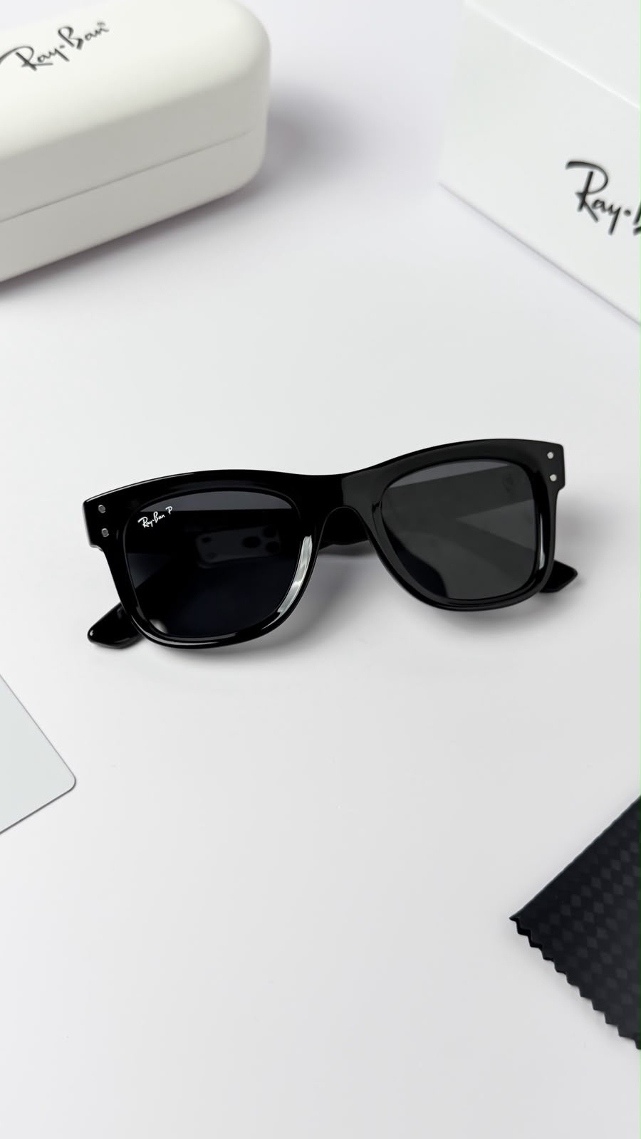 *RAYBAN BLACK FERRARI 0502🔥🔥🔥CELEBRITY CHOISE🔥🔥🔥*