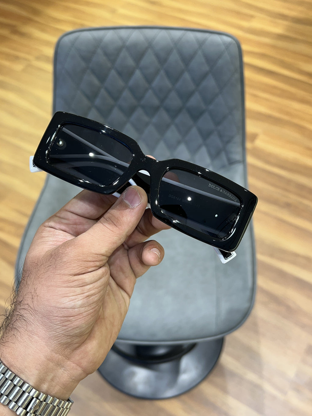 Dol_ce_gabb_ana_6187_full_black