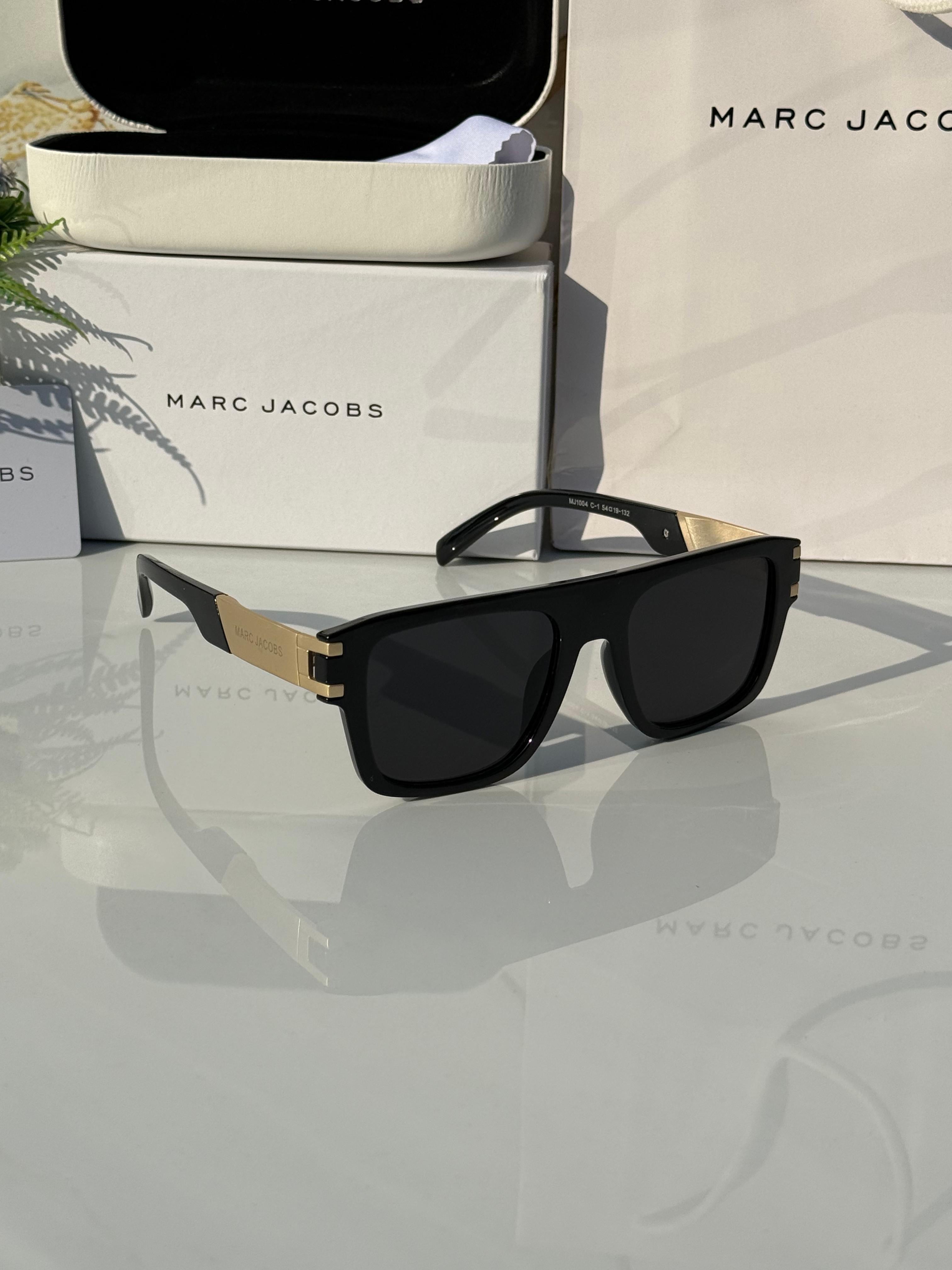 *Marc Jacobs 1004 Gold Black* 🔥🚨