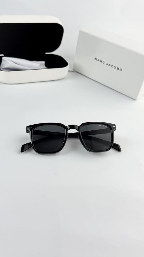 *MARC JACOBS BLACK 11-24🔥🔥🔥*