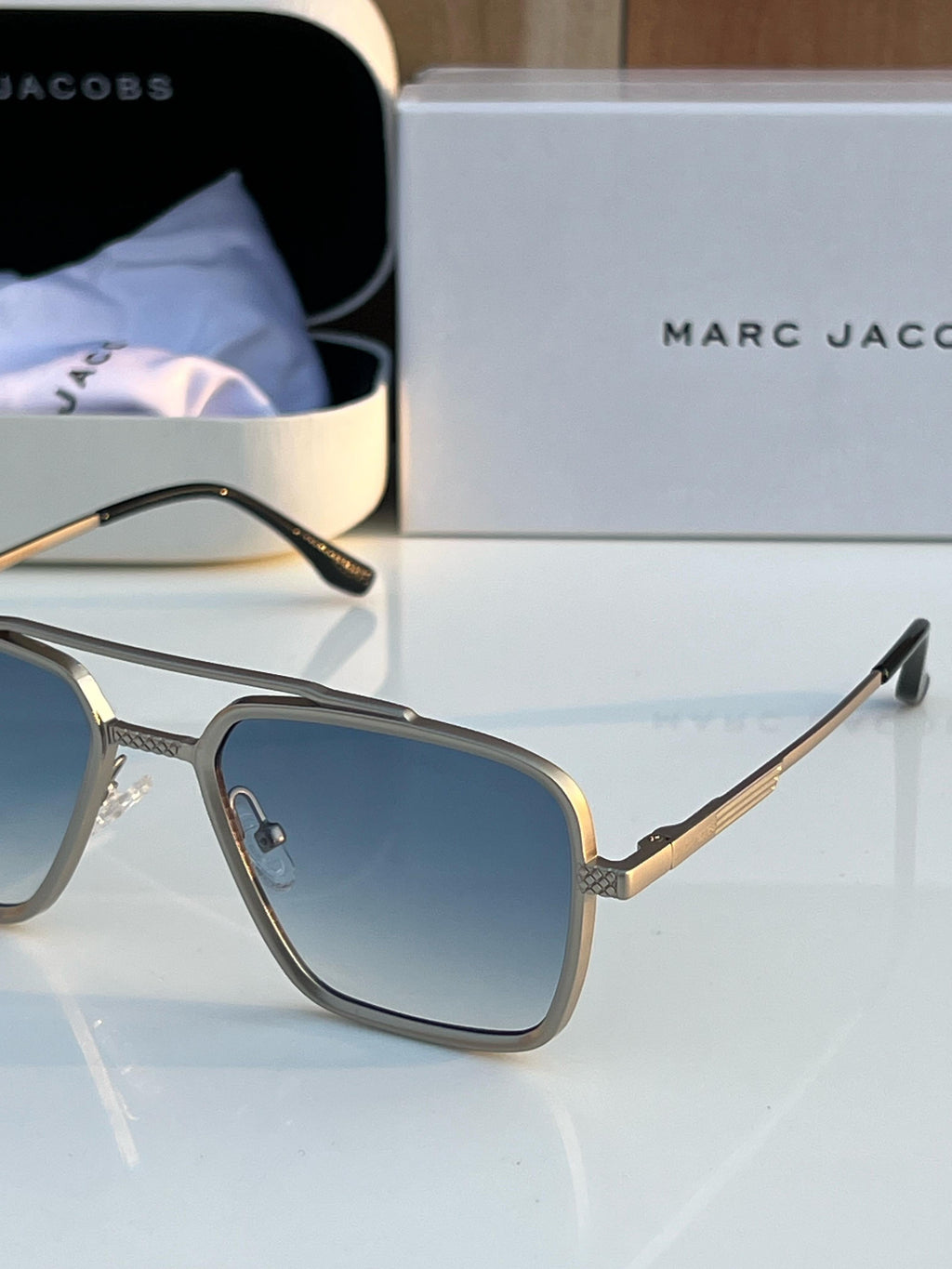 Ma_rc Jaco_bs  505 silver blue A