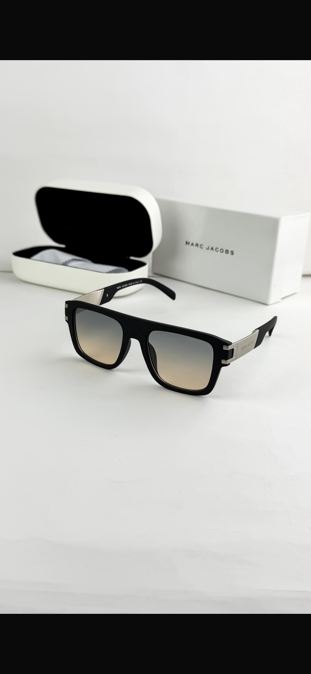 *MARC JACOBS SUNSET 1004🔥🔥🔥*