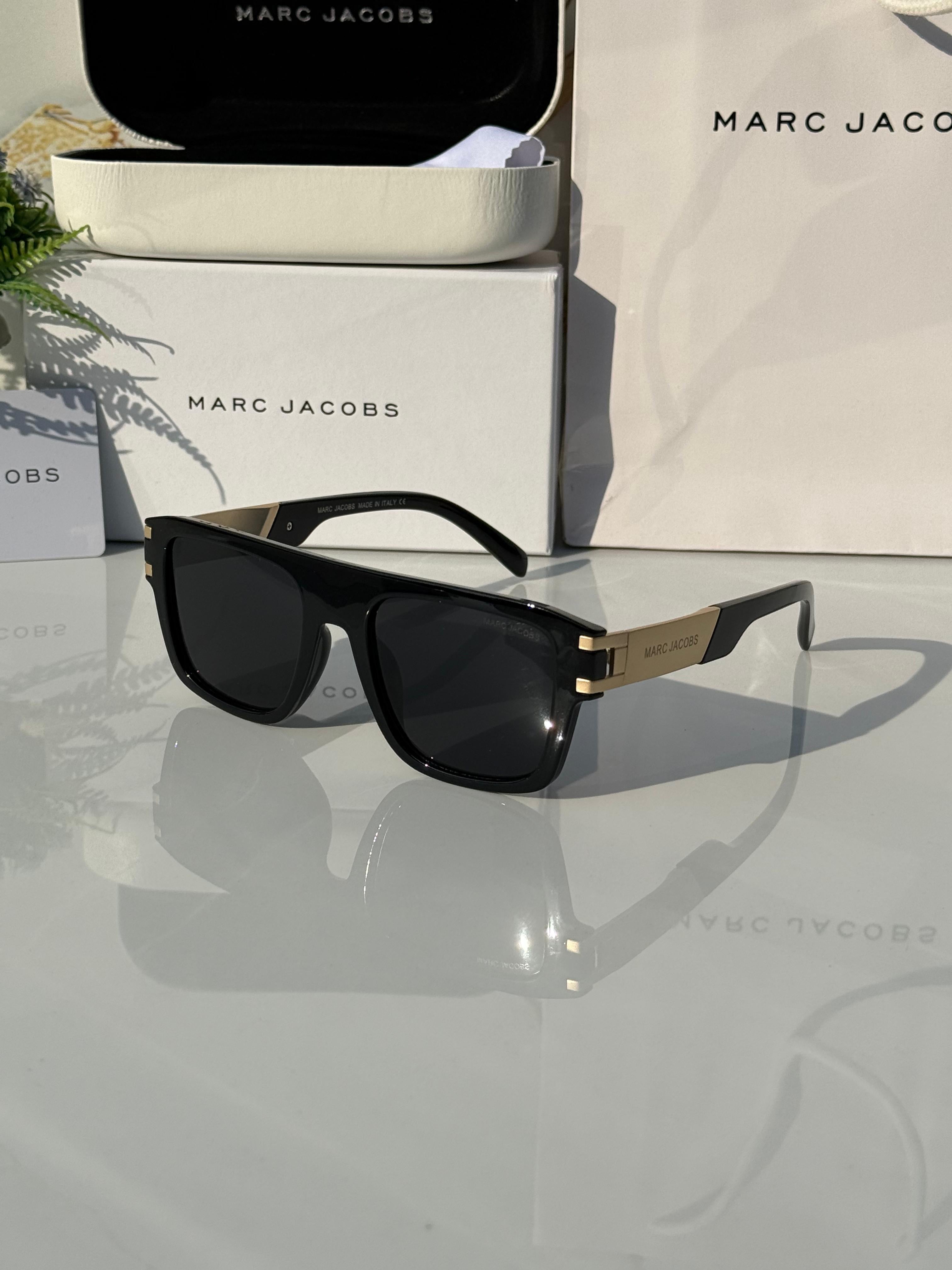 *Marc Jacobs 1004 Gold Black* 🔥🚨