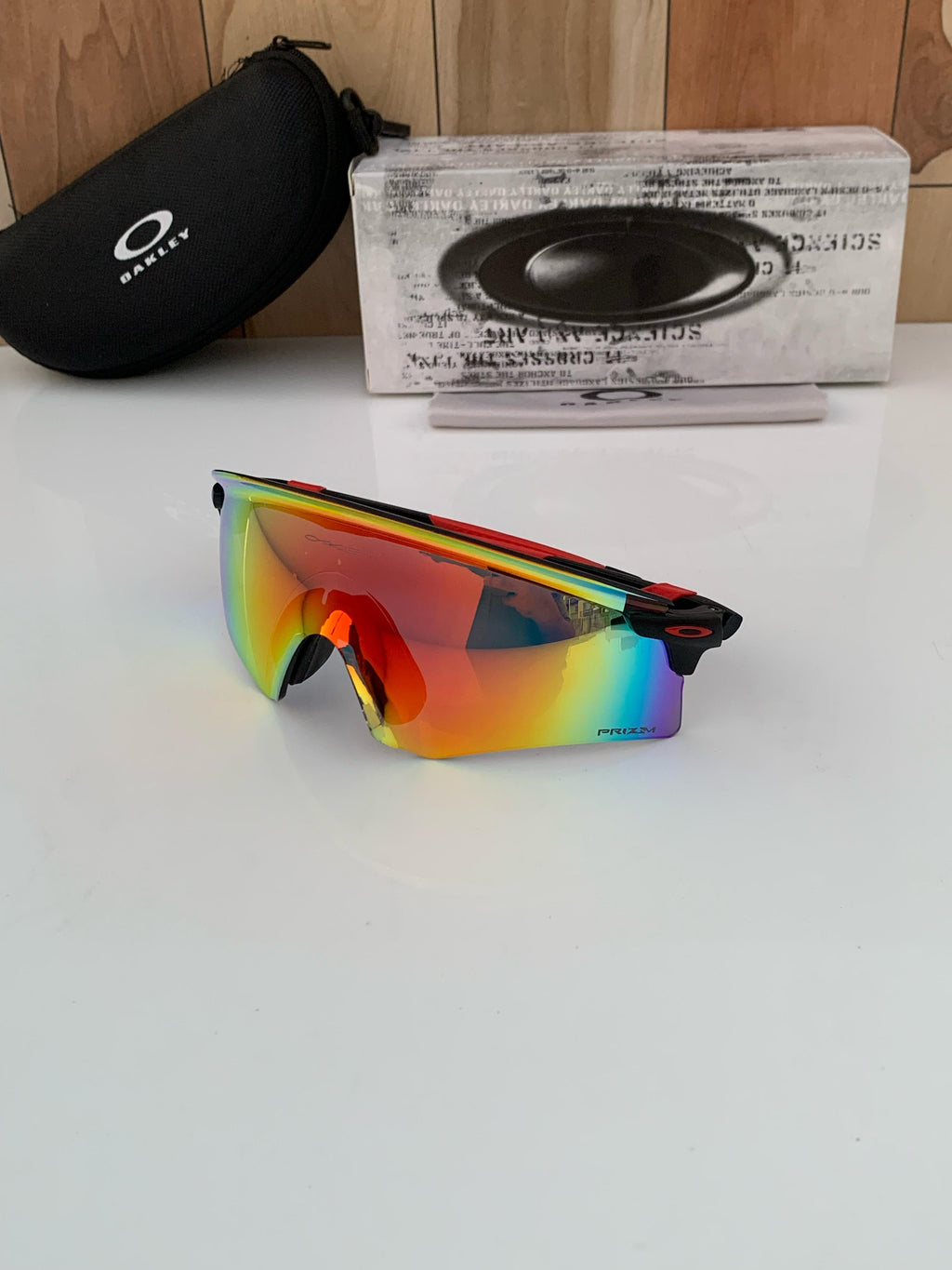 Oak_ley 9471 black red