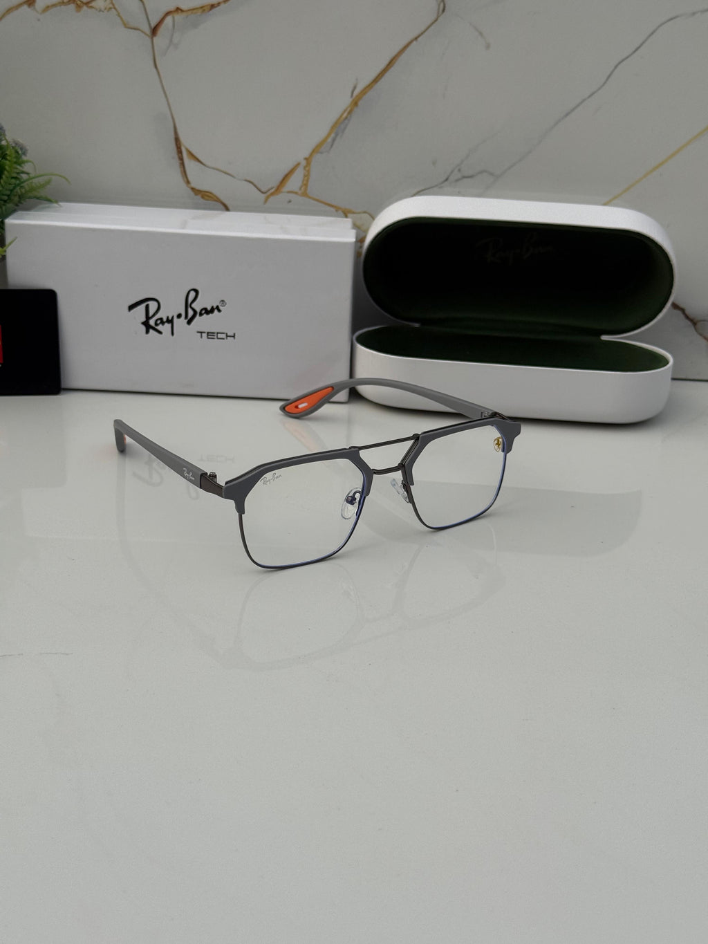 *Rayban 04 Grey Plano*🚨🔥
