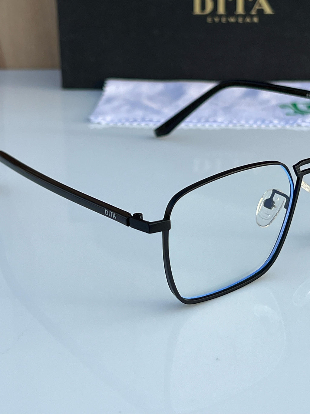 Di_ta 5178 black plano A