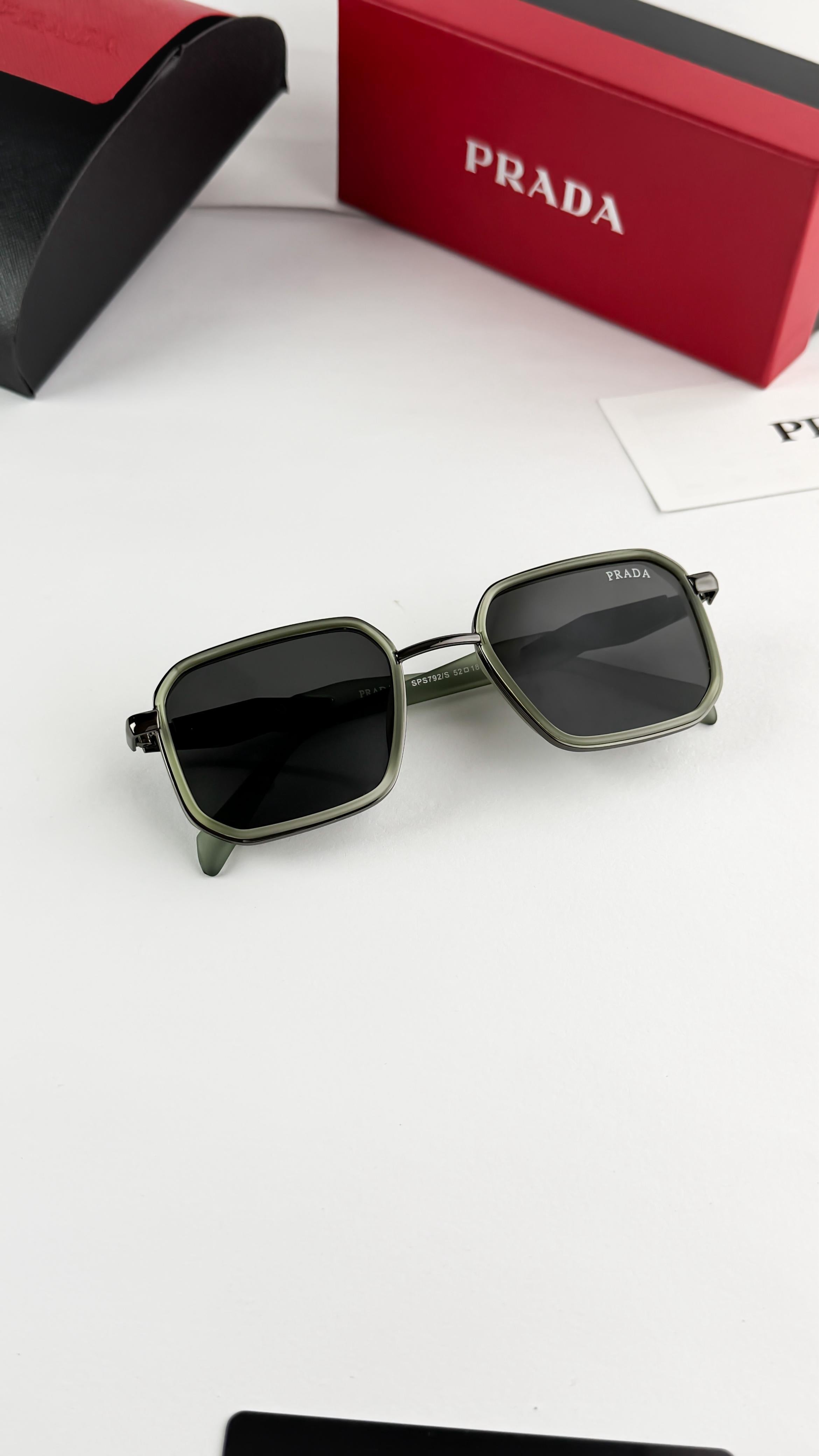 *PRADA GREEN BLACK 792🔥🔥🔥*