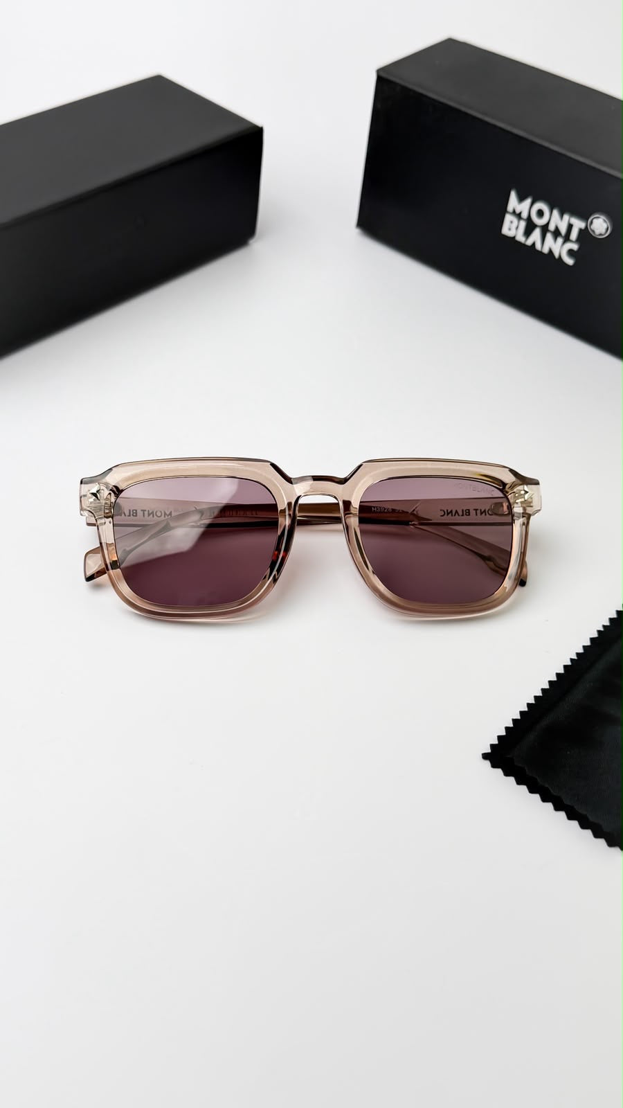*MONT BLANC TRANPRENT BROWN 3928🔥🔥🔥*