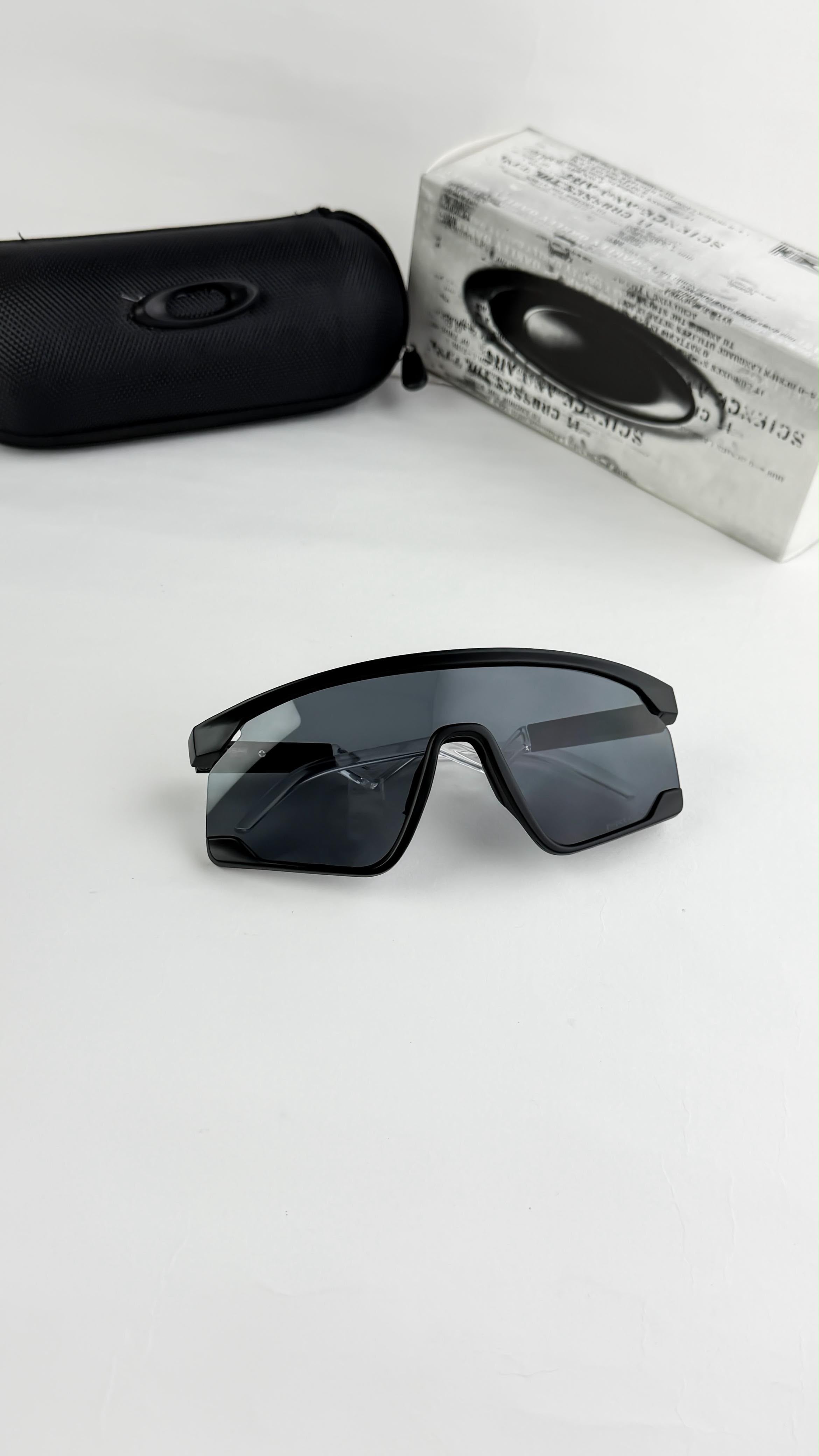 *OAKLEY ICE BLACK 9280🔥🔥🔥*