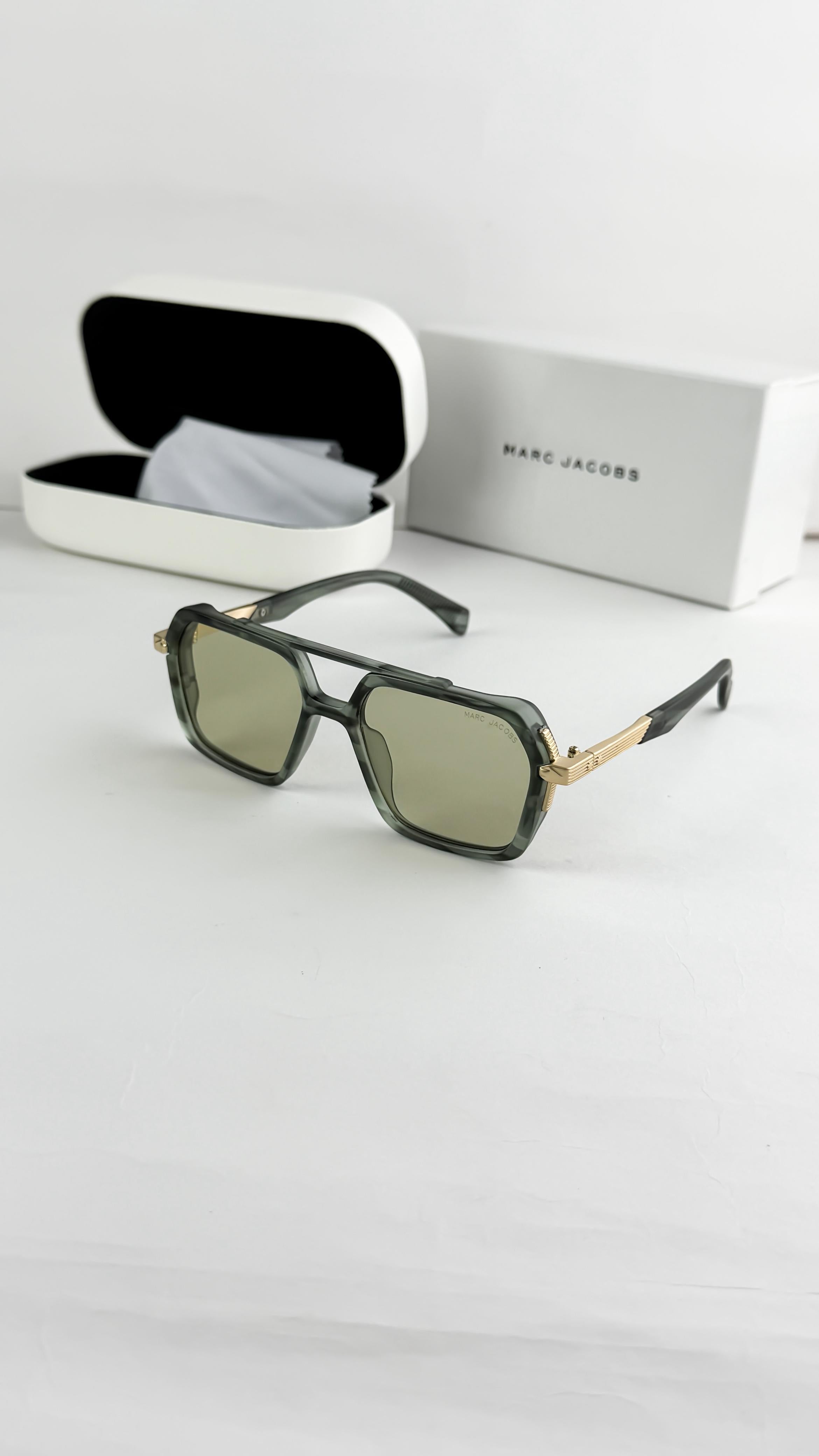 *MARC JACOBS GREEN 62016🔥🔥🔥*