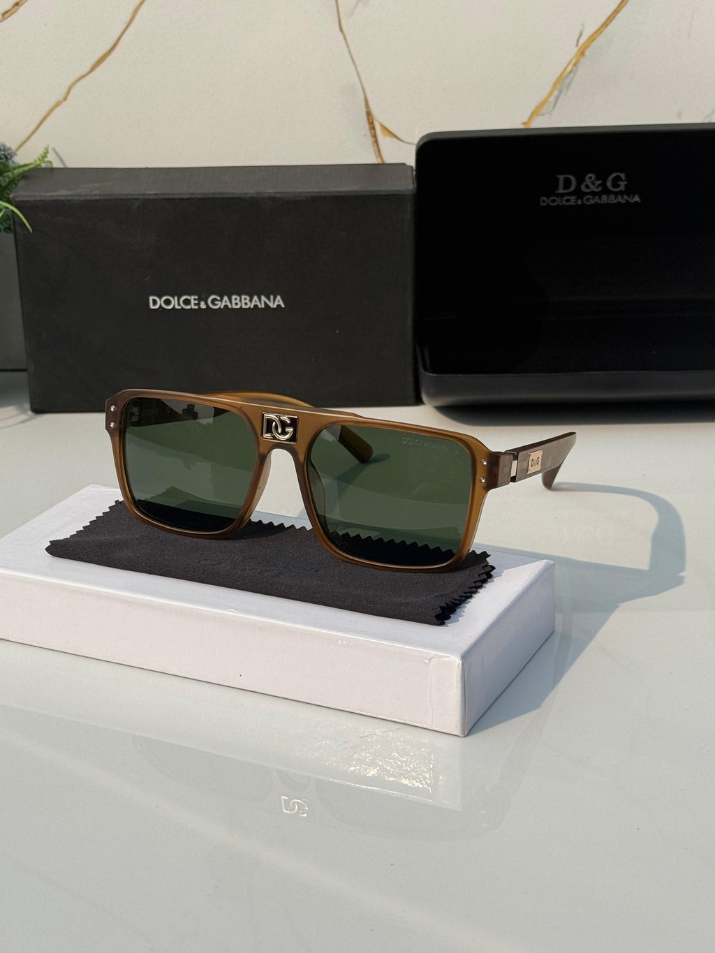 *Dolce & Gabbana 8958 Brown Green*🚨🔥