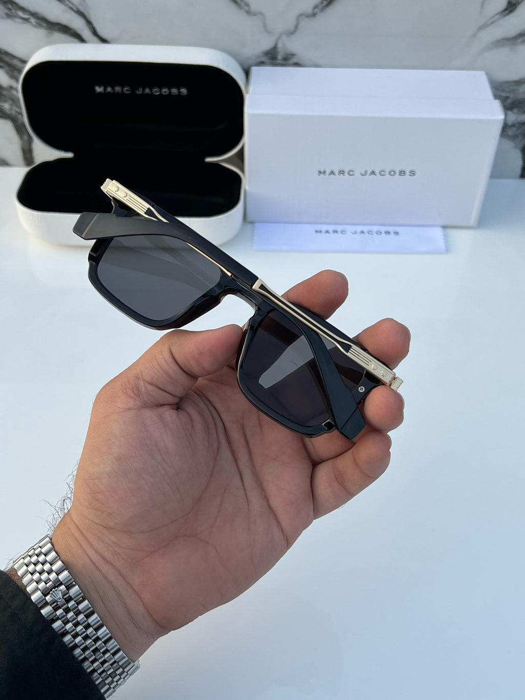 Ma_rc ja_cobs 6103 black gold