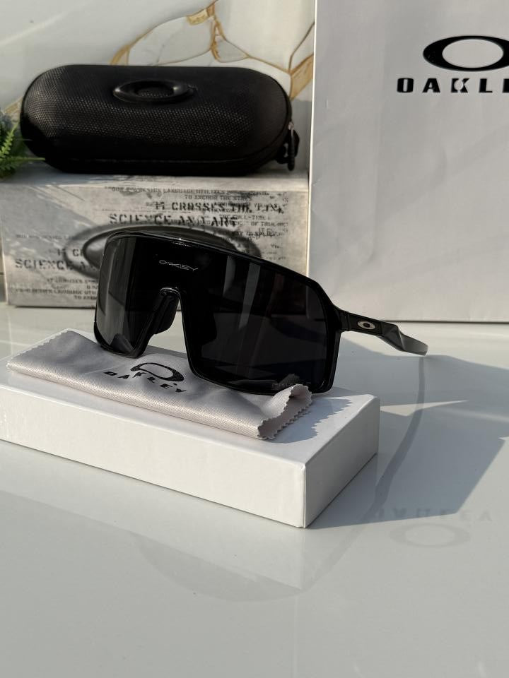 Oakley_9406_black