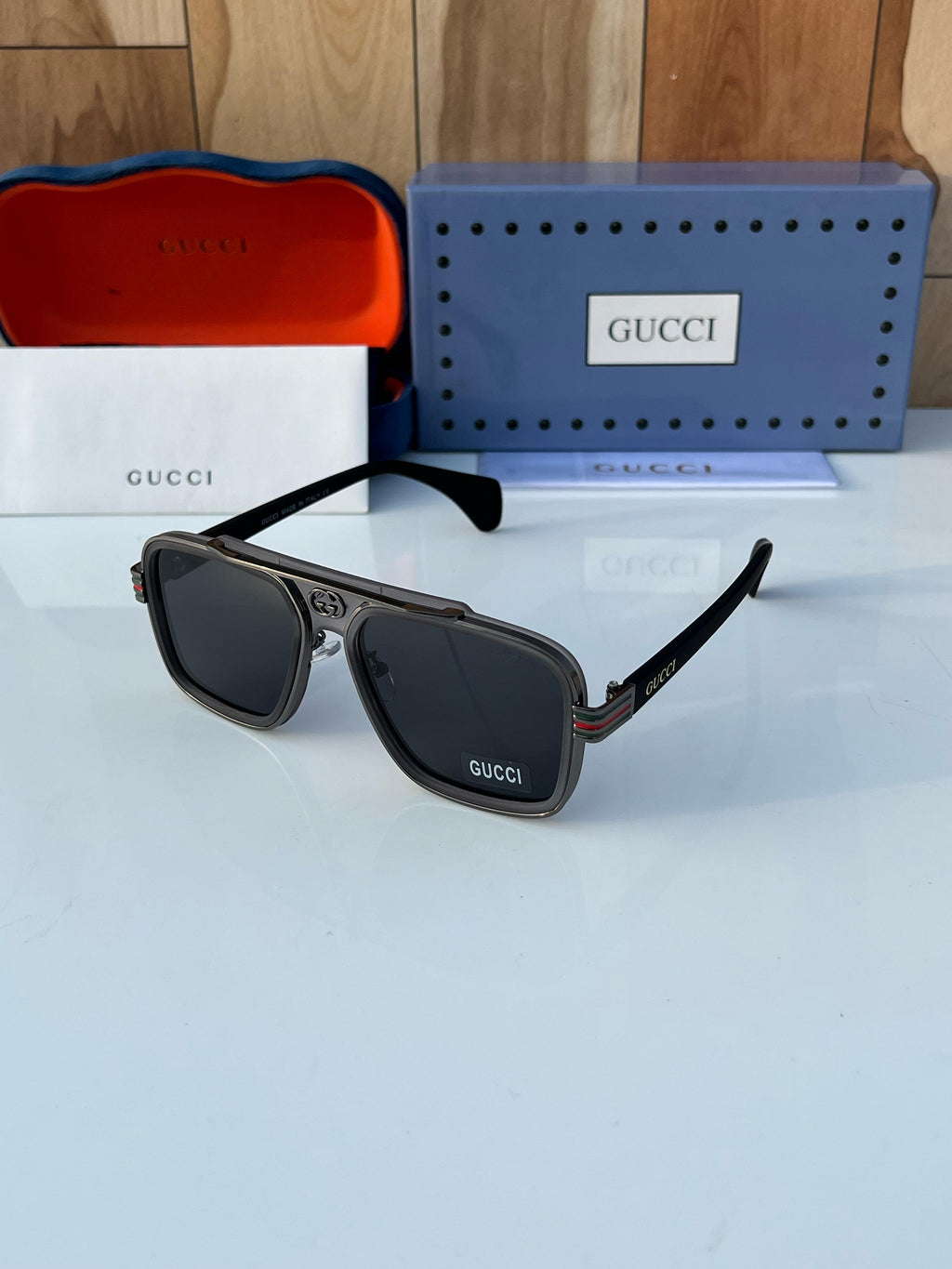Gu_cc_i 1295 grey A