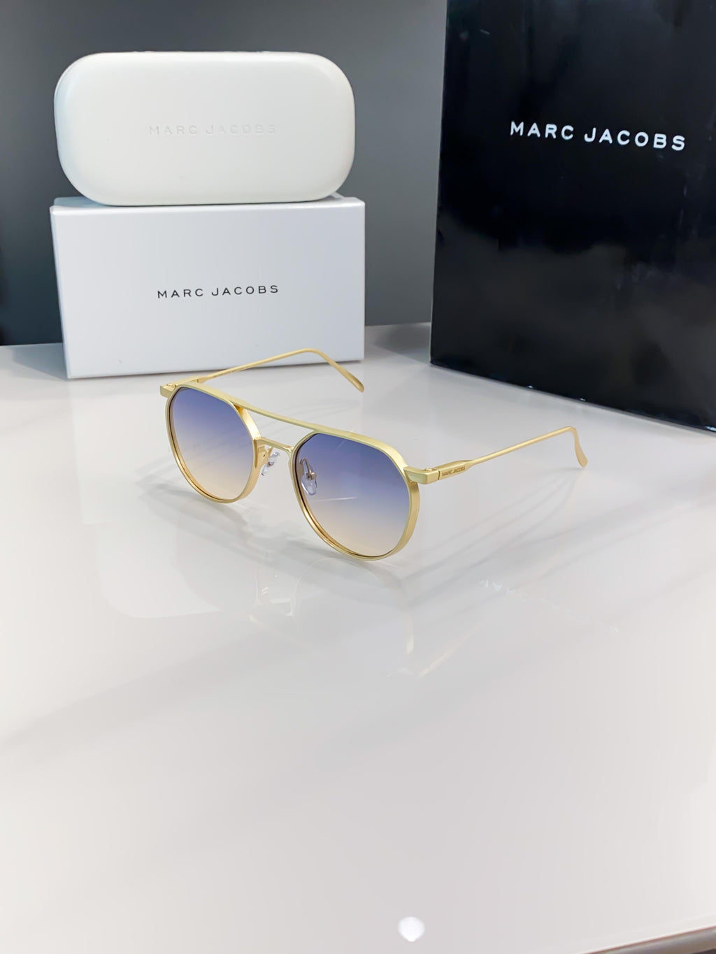 MAR_C GOLD BLUE SHADED 5054 B