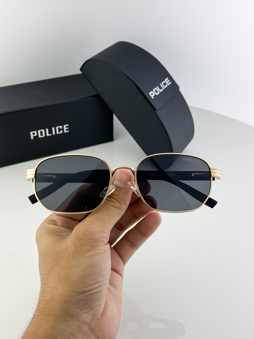 PO_L_ICE_ GOLD BLACK 0973 B