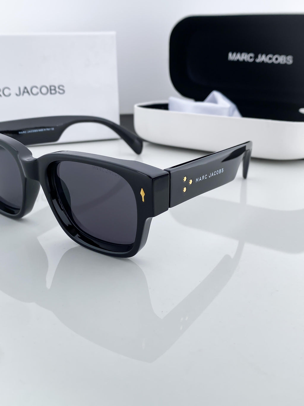 MA_R_C JA_CO_BS BLACK 11-17 B