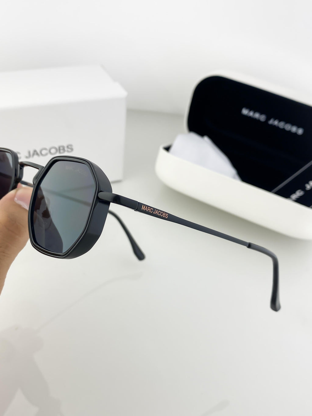 MARC CHARCOAL BLACK 506 B