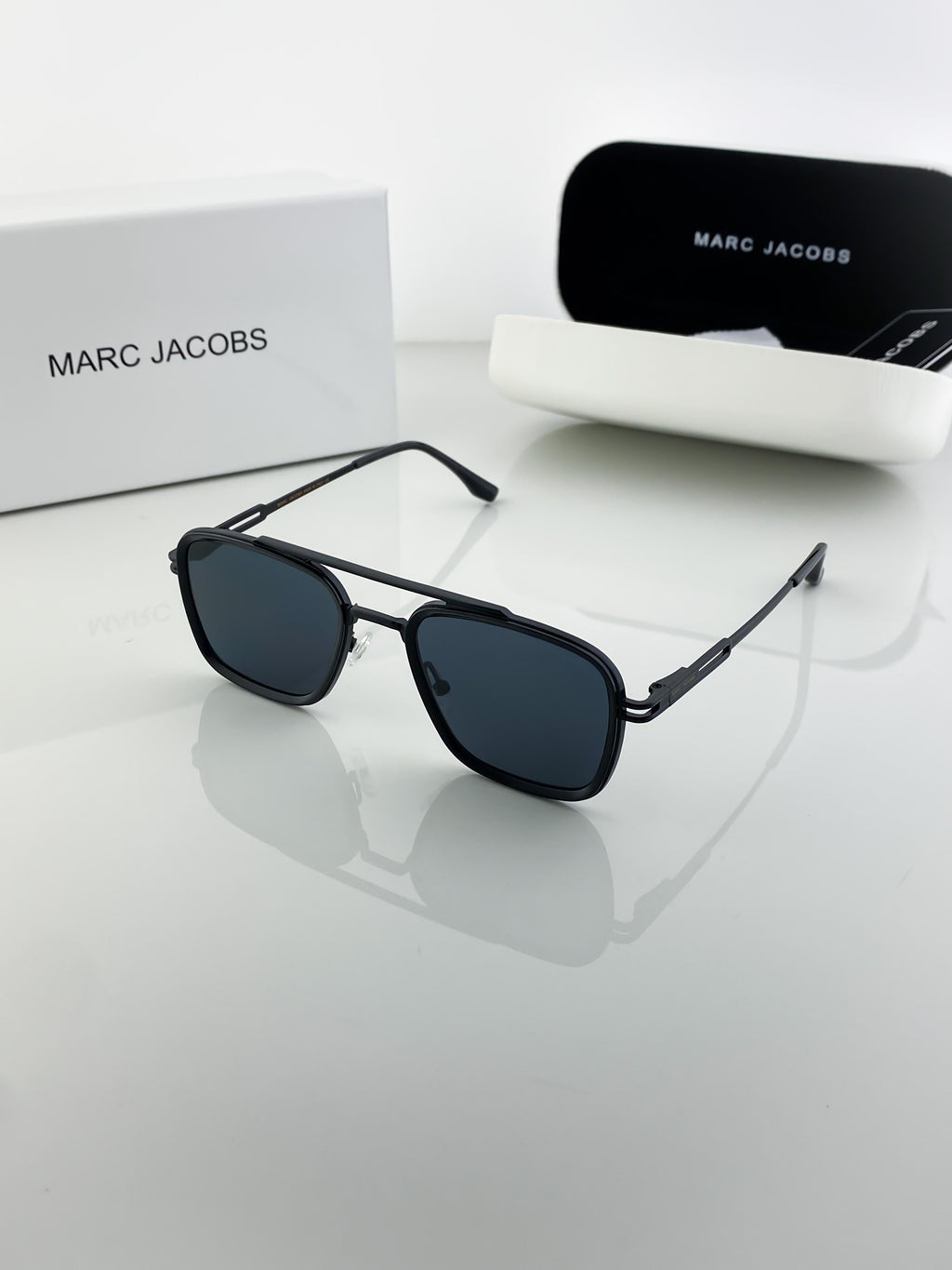 MAR BLACK 516 B