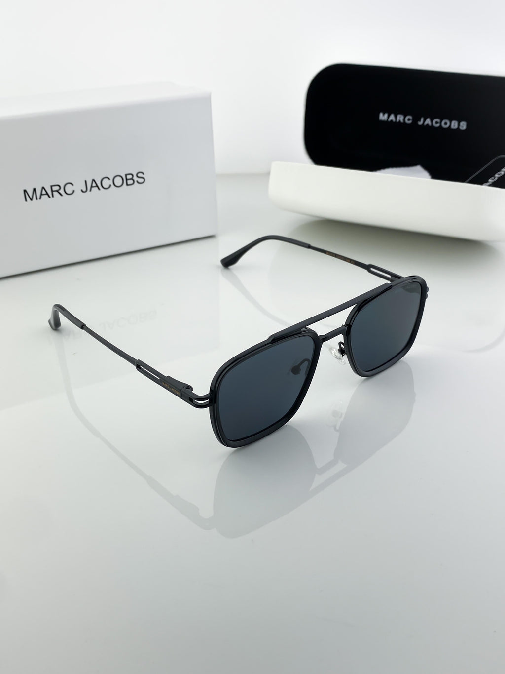 MAR BLACK 516 B
