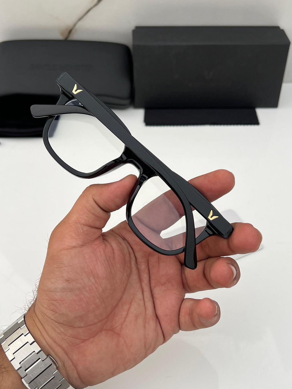 Gen black plano  A