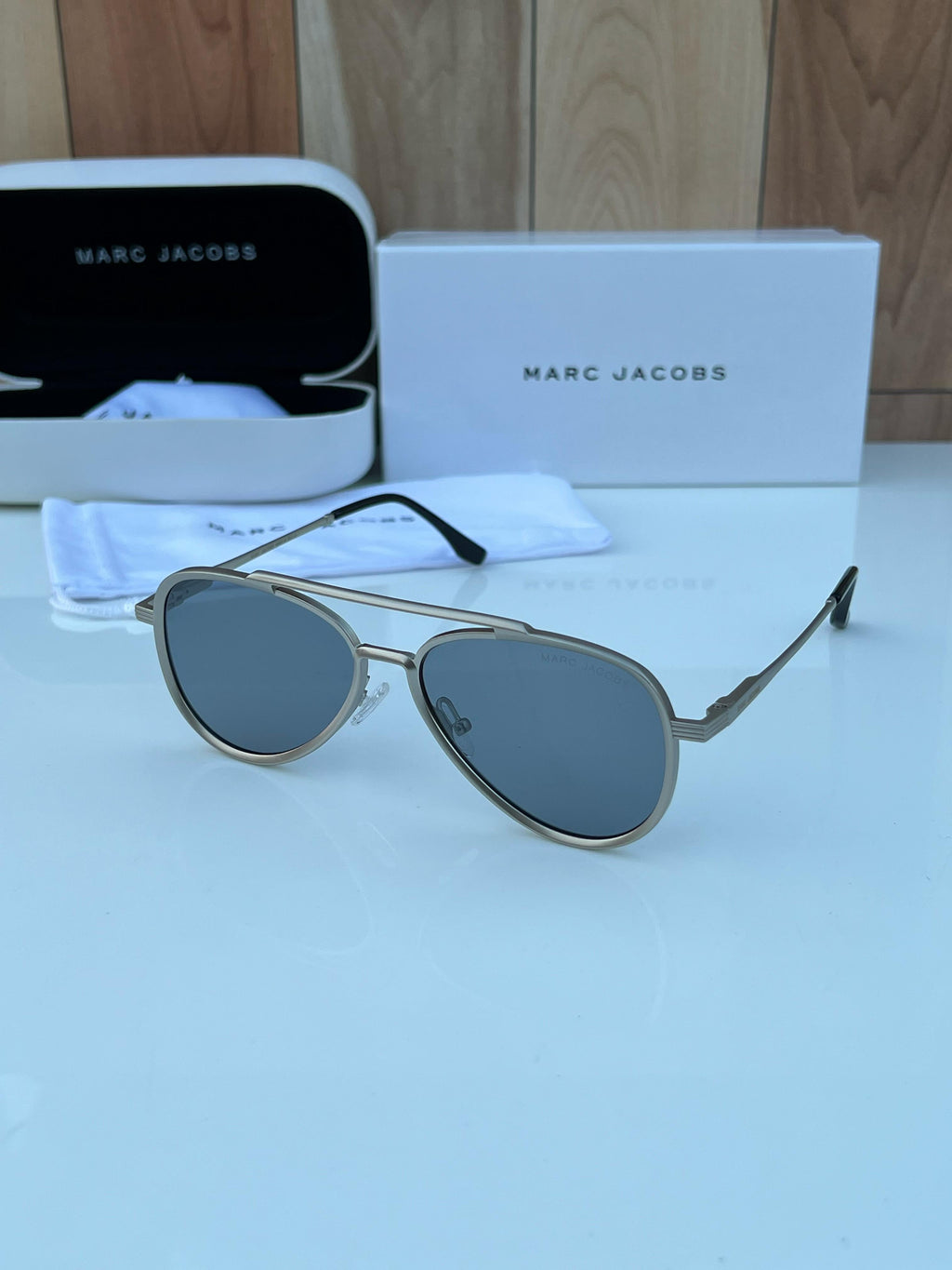 Mar  98286 silver black A