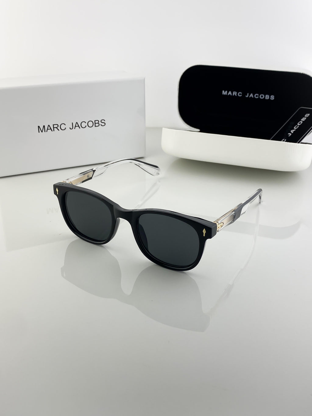 MAR  BLACK 62003 B