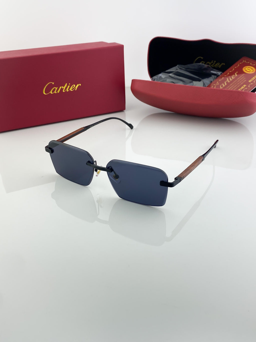CAR BLACK 3192