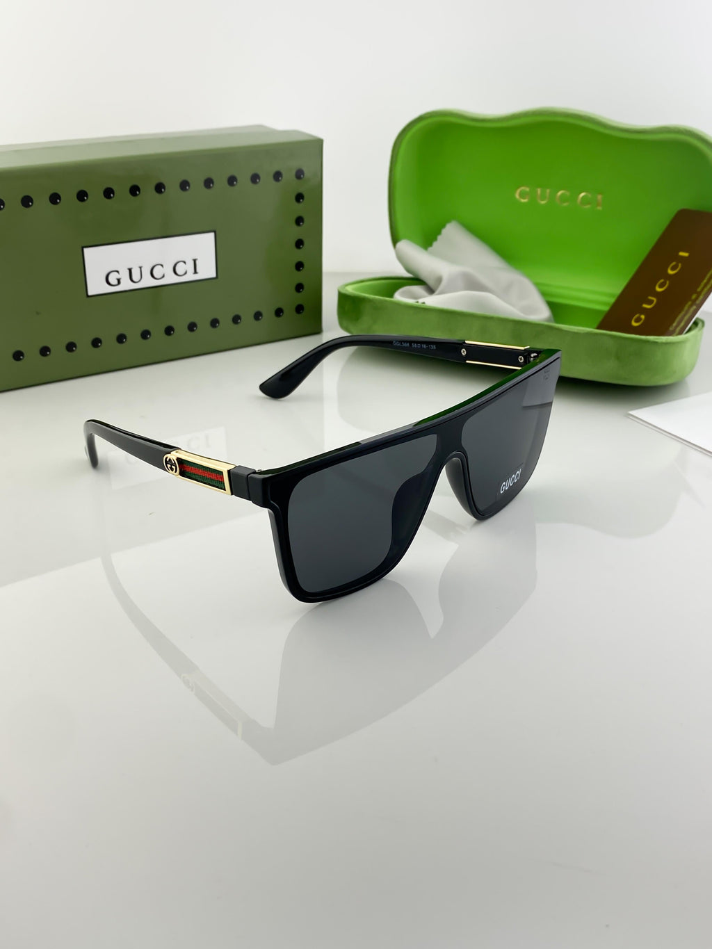 GU BLACK 566 B