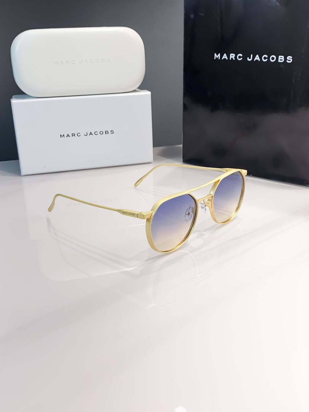 MAR_C GOLD BLUE SHADED 5054 B