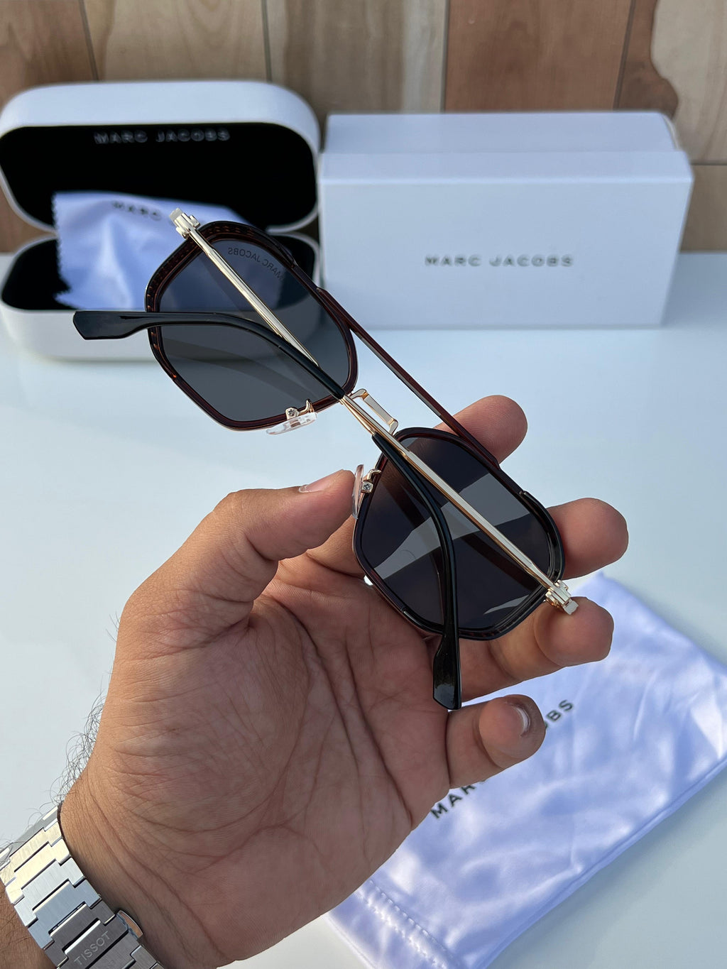 Ma-rc jac-obs SRK gold brown