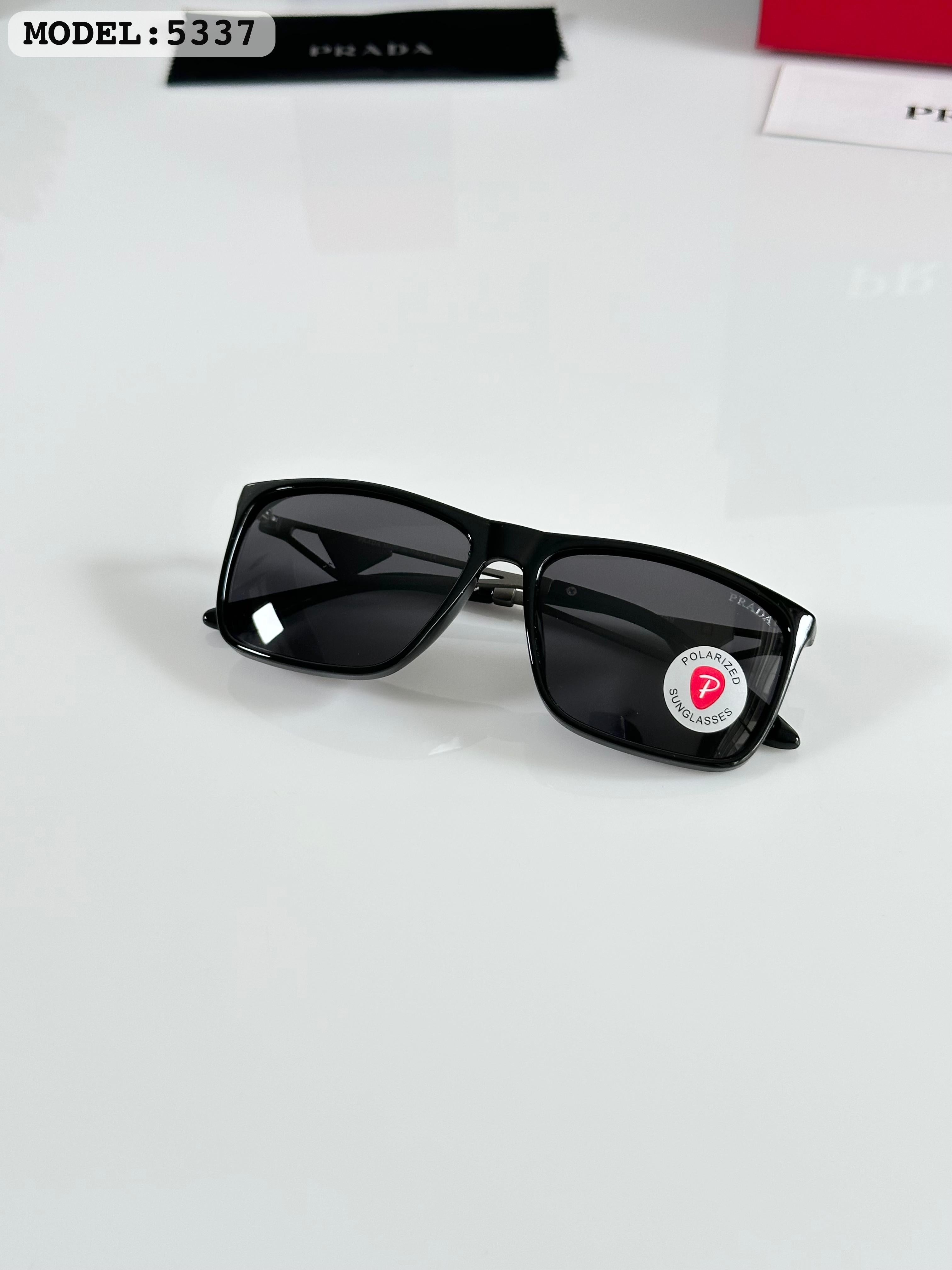 Pra/da polarized sunglasses with imported brand kit
