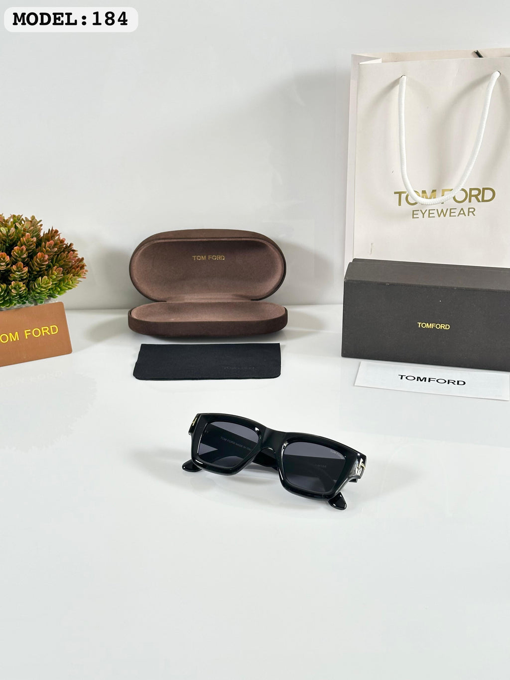 To.m fo.rd unisex with imported brand kit