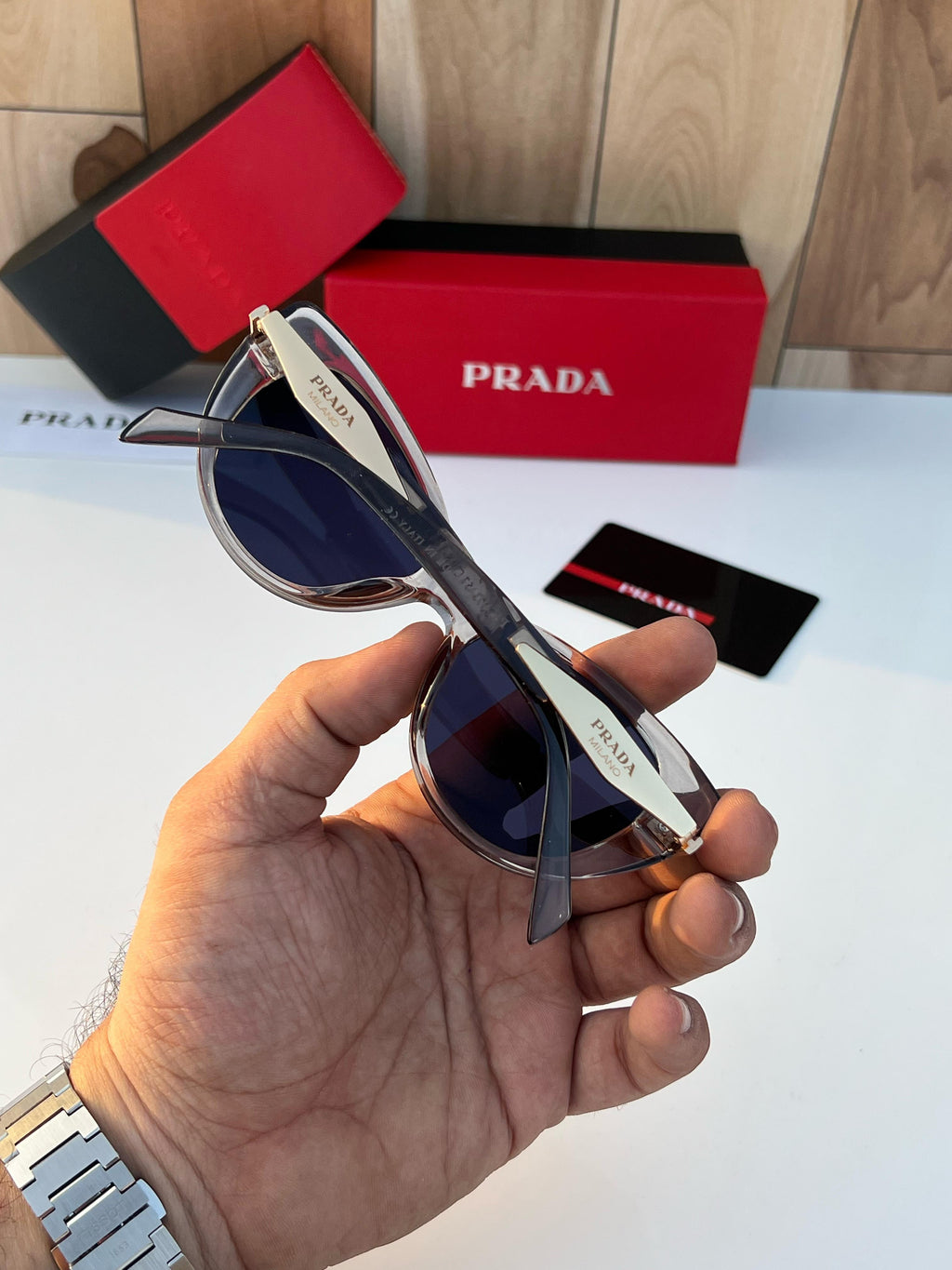 Pr-ada 3373 grey