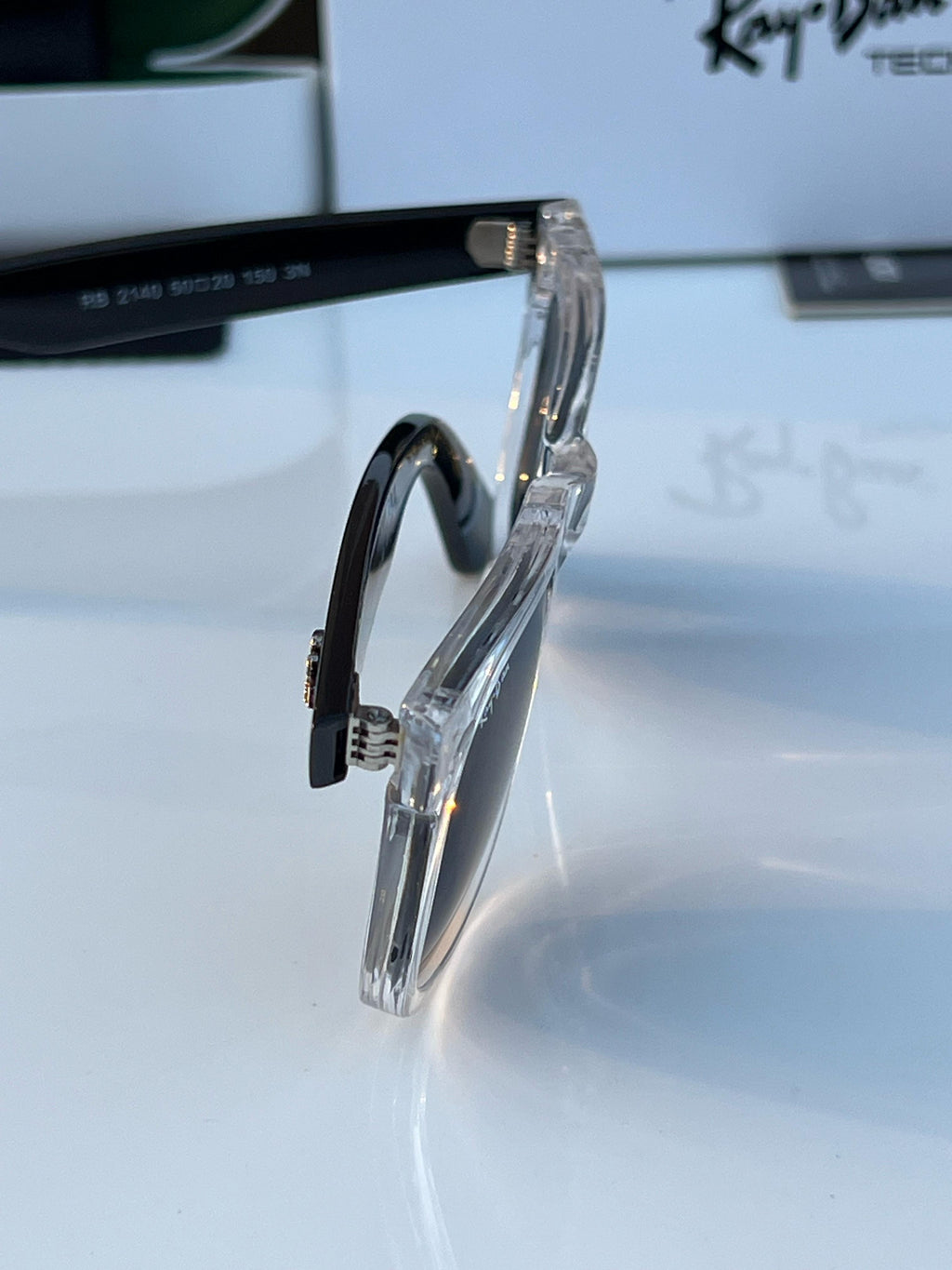 Ray 2140 slant transparent black